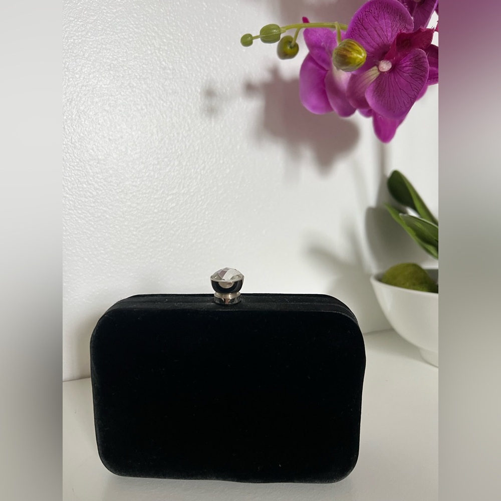 NWOT Elegant Black Velvet Clutch